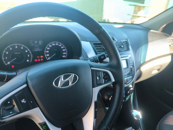 2011 Hyundai Solaris I, бежевый - вид 14