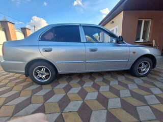 2005 Hyundai Accent ТагАЗ II, серый, 350000 рублей, вид 4