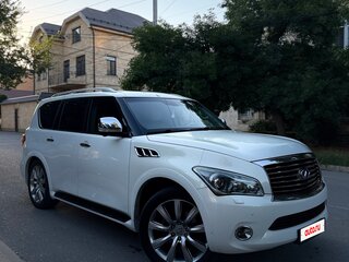 2013 Infiniti QX56 II, белый, 1850000 рублей, вид 3