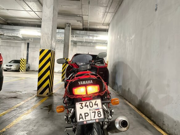2003 Yamaha FZS600 Fazer, красный, 350000 рублей - вид 5