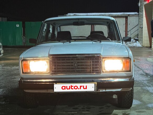 2003 Lada (ВАЗ) 2107, белый, 250000 рублей - вид 1