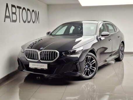 BMW 5 серии VIII (G60/G61/G68)