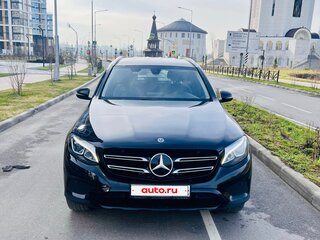 2017 Mercedes-Benz GLC 300 I (X253), чёрный, 2800000 рублей, вид 3