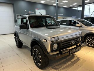 2025 Lada (ВАЗ) Niva Legend Sport I, серебристый, 1752000 рублей, вид 2