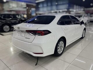 2021 Toyota Corolla XII (E210), белый, 2250000 рублей, вид 5