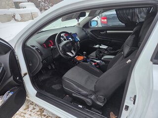 2010 Kia Ceed I, белый, 680000 рублей, вид 4