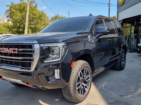 2022 GMC Yukon V, чёрный, 9000000 рублей - вид 13