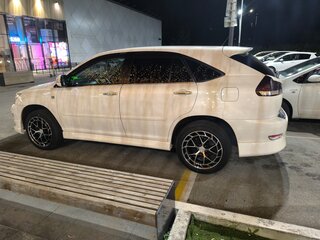 2003 Toyota Harrier I (XU10) Рестайлинг, белый, 1800000 рублей, вид 3
