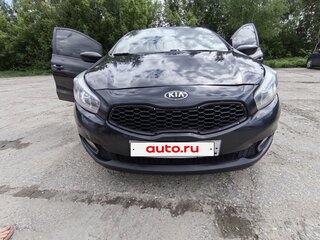 2013 Kia Ceed II, чёрный, 550000 рублей, вид 2