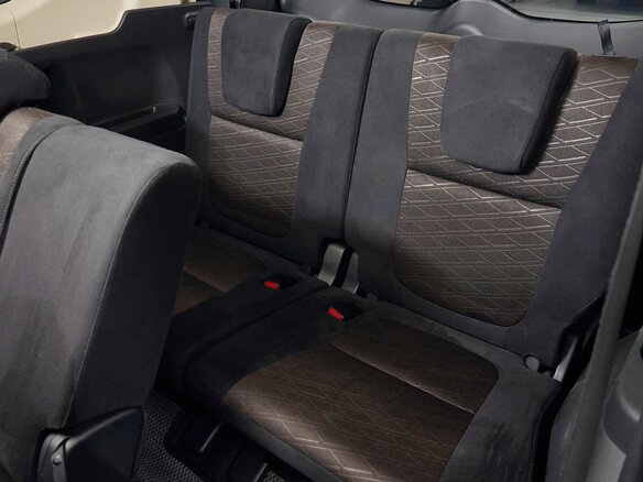 2022 Mitsubishi Xpander I, серый, 2699000 рублей - вид 12