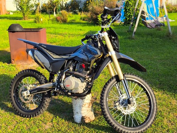 2023 BSE Z3, чёрный, 165000 рублей - вид 1
