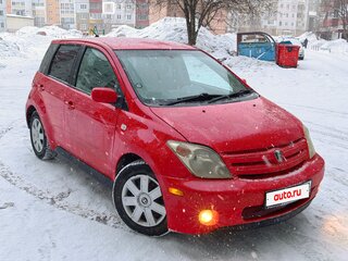 2003 Toyota Ist I, красный, 650000 рублей, вид 4
