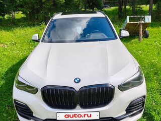 2019 BMW X5 40i IV (G05/G18), белый, 5700000 рублей, вид 3