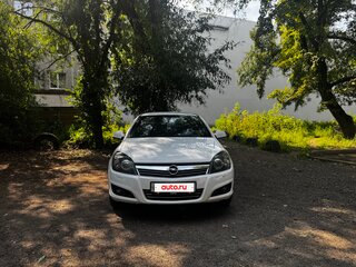 2013 Opel Astra H Рестайлинг, белый, 750000 рублей, вид 2