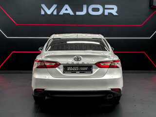 2019 Toyota Camry VIII (XV70), белый, 2555000 рублей, вид 5