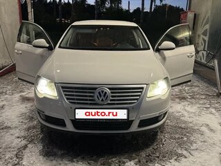 2010 Volkswagen Passat B6, белый, 600000 рублей, вид 4