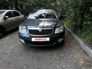 2011 Skoda Octavia II (A5) Рестайлинг, серый, 915000 рублей, вид 4