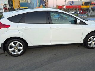 2013 Ford Focus III, белый, 730000 рублей, вид 3