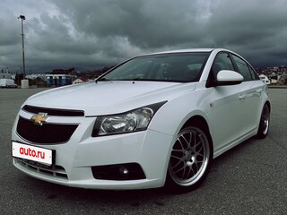 2012 Chevrolet Cruze I, белый, 700000 рублей, вид 2