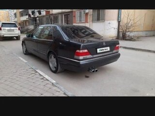 1993 Mercedes-Benz S-Класс 300 III (W140), чёрный, 1250000 рублей, вид 4