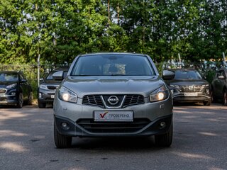 2012 Nissan Qashqai I Рестайлинг, серебристый, 900000 рублей, вид 3