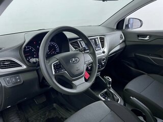 2021 Hyundai Solaris II Рестайлинг, серый, 1900000 рублей, вид 3