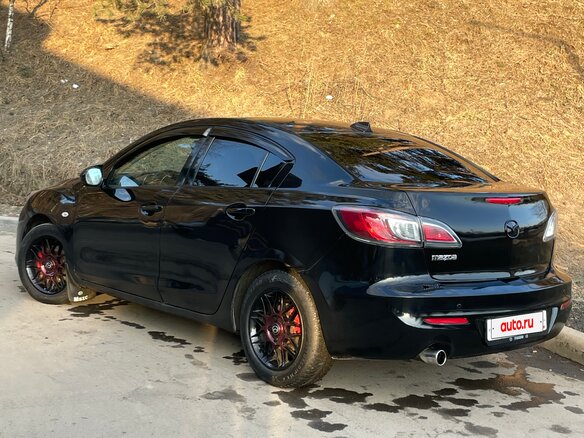 2011 Mazda 3 II (BL) Рестайлинг, чёрный, 650000 рублей - вид 3