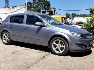 2007 Opel Astra H Рестайлинг, серый, 650000 рублей, вид 4