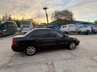 2006 Mitsubishi Lancer IX Рестайлинг, чёрный, 400000 рублей, вид 2