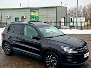 2015 Volkswagen Tiguan I Рестайлинг, чёрный, 1450000 рублей, вид 3
