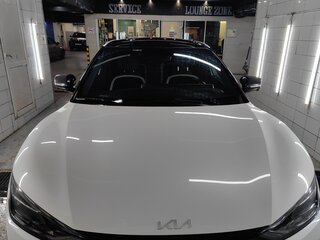 2022 Kia EV6 Long Range I, белый, 3900000 рублей, вид 2
