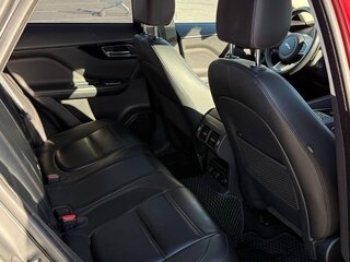2020 Jaguar F-Pace I, красный, 2800000 рублей, вид 5
