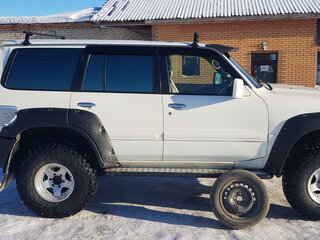 1999 Nissan Safari V (Y61), белый, 2222222 рублей, вид 2