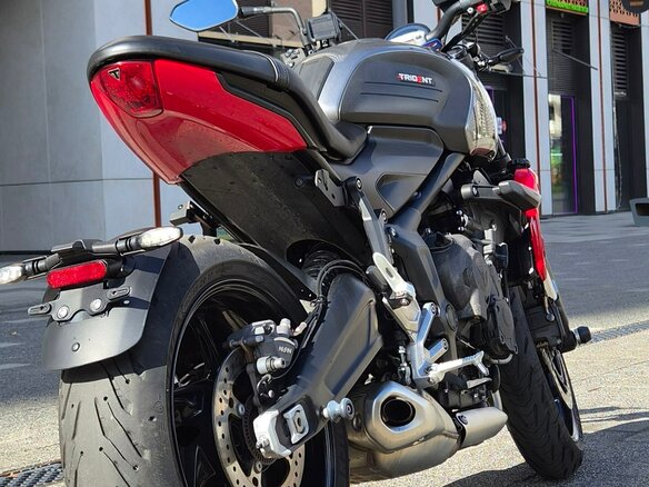 2021 Triumph Trident 660, серый, 820000 рублей - вид 27
