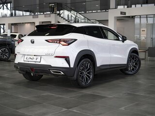 2025 Changan UNI-T I, белый, 3289900 рублей, вид 4