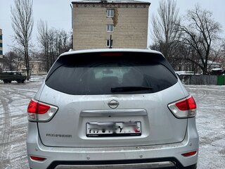 2014 Nissan Pathfinder IV, серебристый, 1670000 рублей, вид 4