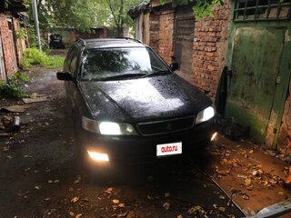 1998 Toyota Mark II Qualis VIII (X100), чёрный, 600000 рублей, вид 3