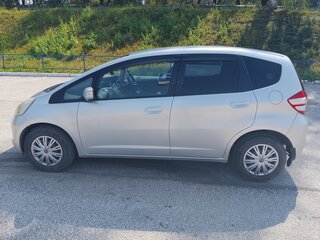 2009 Honda Fit II, серый, 545000 рублей, вид 3