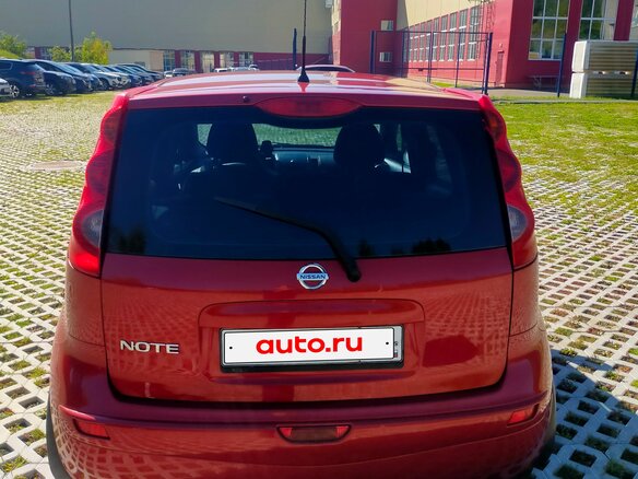 2008 Nissan Note I Рестайлинг, пурпурный, 495000 рублей - вид 6