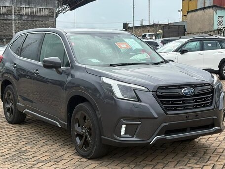 2022 Subaru Forester V Рестайлинг, серый, 2430000 рублей, вид 3