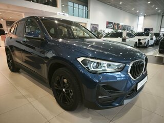 2022 BMW X1 18i sDrive II (F48) Рестайлинг, синий, 2990000 рублей, вид 5