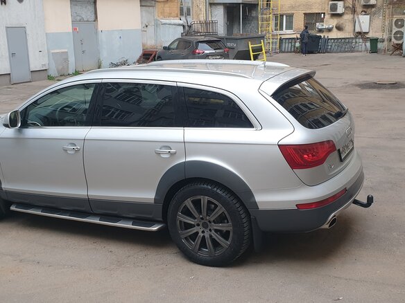 2011 Audi Q7 I (4L) Рестайлинг, серебристый, 2400000 рублей - вид 5