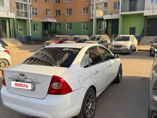 2010 Ford Focus II Рестайлинг, белый, 310000 рублей, вид 5