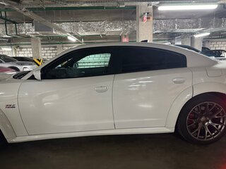 2019 Dodge Charger R__T VII (LD) Рестайлинг, белый, 4200000 рублей, вид 4