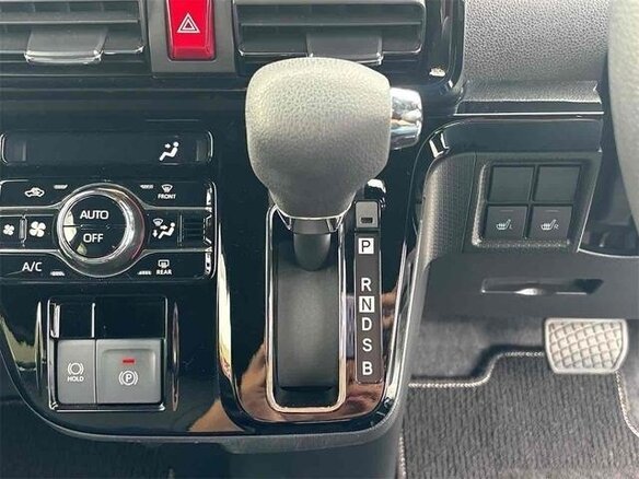2023 Daihatsu Tanto IV, белый - вид 20