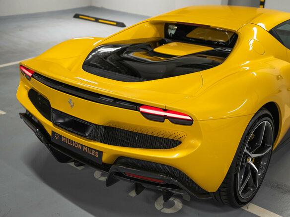 2024 Ferrari 296 GTB, жёлтый, 38000000 рублей - вид 21