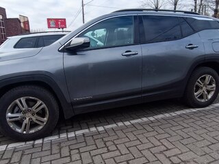 2019 GMC Terrain II, серый, 1770000 рублей, вид 3