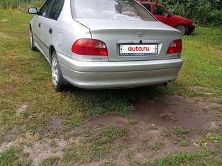 1999 Toyota Avensis I, белый, 240000 рублей, вид 1