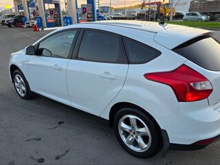2013 Ford Focus III, белый, 730000 рублей, вид 4