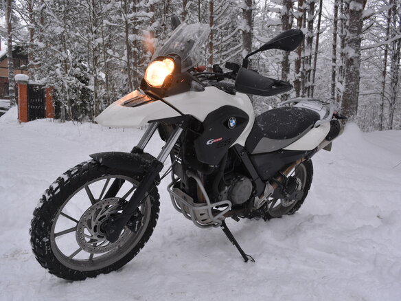 2012 BMW G 650 GS, белый, 600000 рублей - вид 1